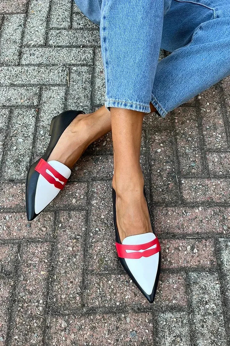 TWO-TONE POINTED HEELS
