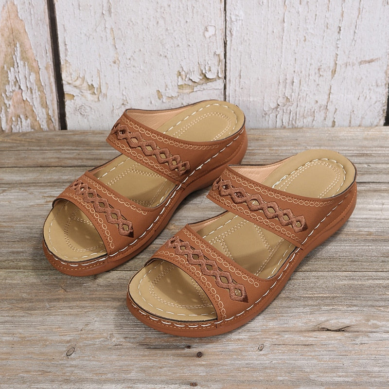 Retro Orthopedic Leather Sandals