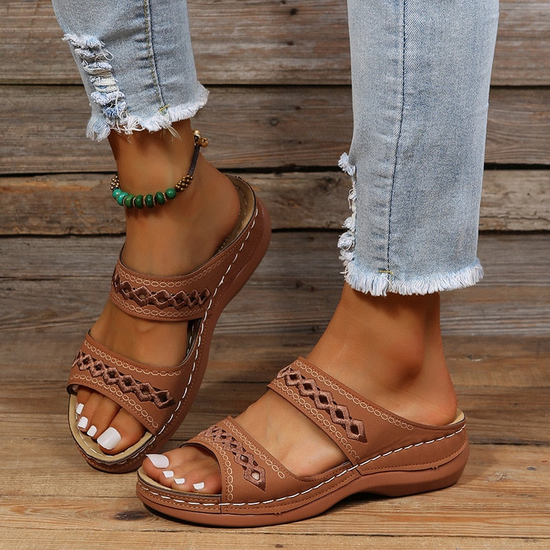 Retro Orthopedic Leather Sandals