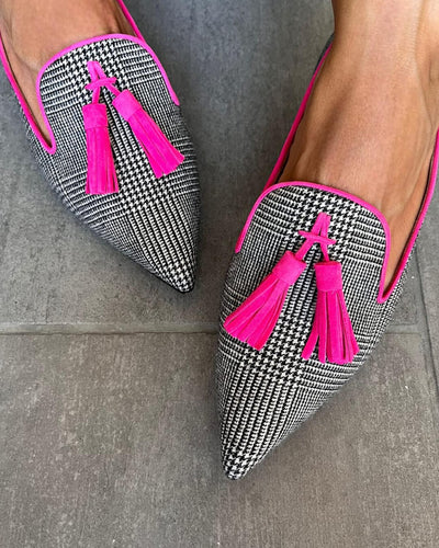 POINTED HEELS WITH FLUO FRINGES