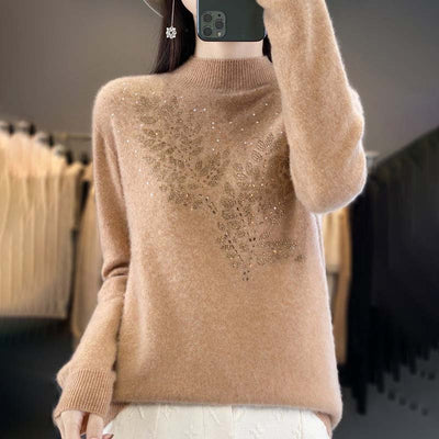Knitted sweater with leaf pattern