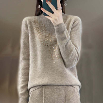 Knitted sweater with leaf pattern