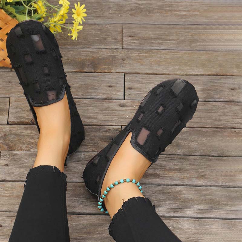 Casual breathable mesh shoes