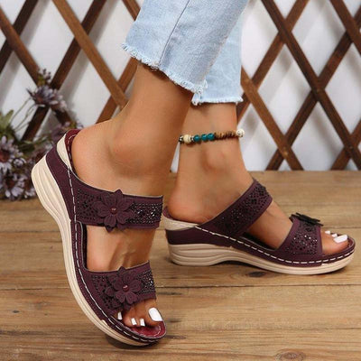 Vintage wedge sandals