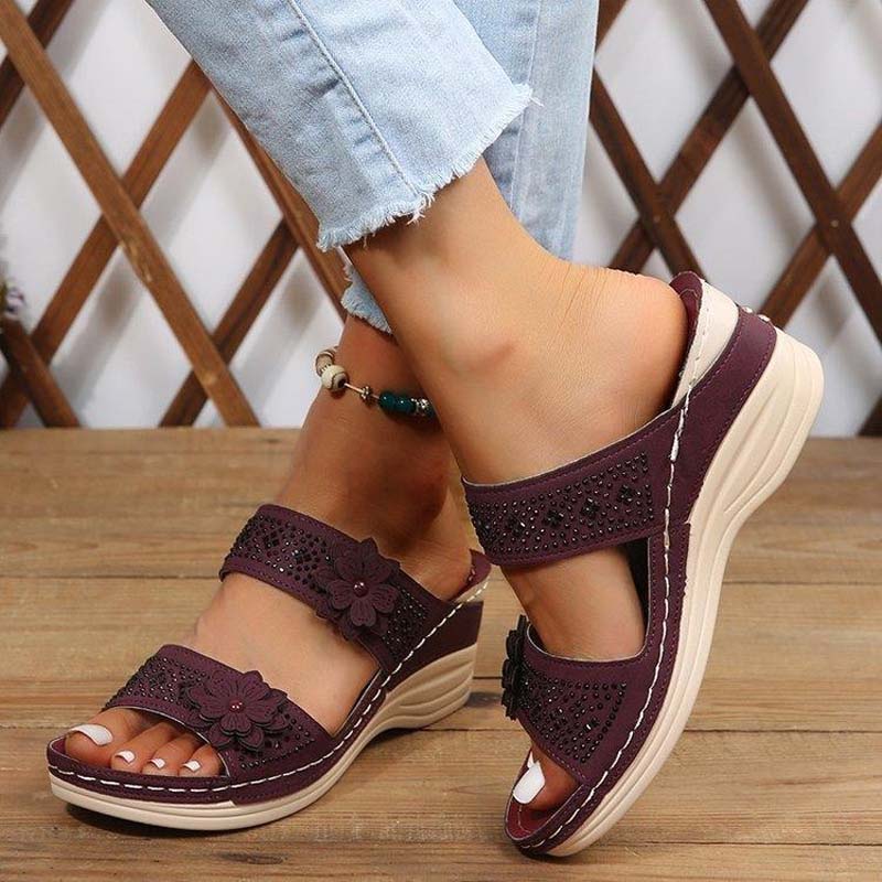 Vintage wedge sandals