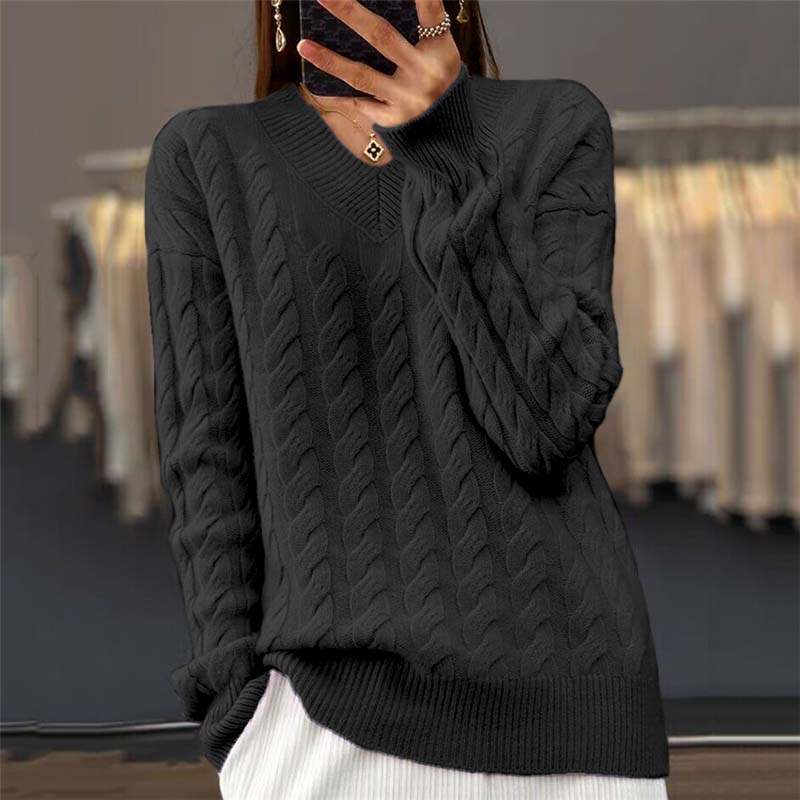 Casual Sweater with Cable Knit Pattern