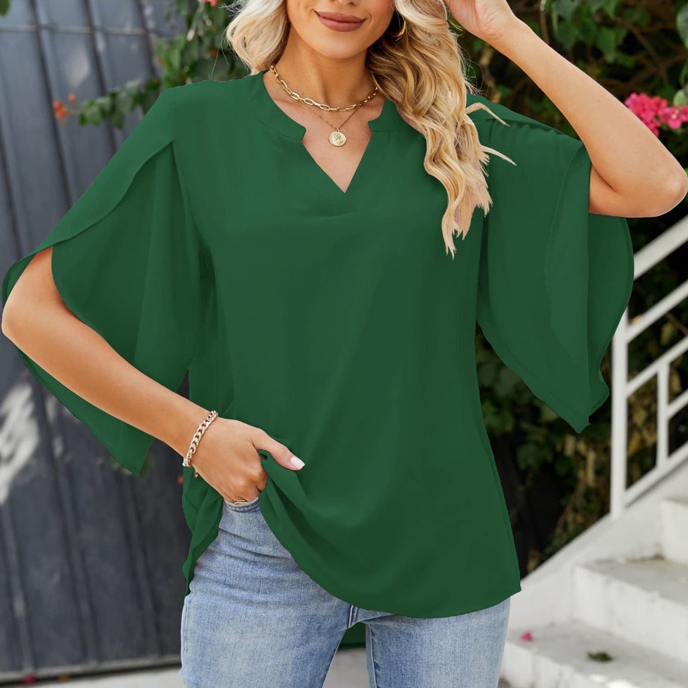 Katelina | Elegant V-Neck Top
