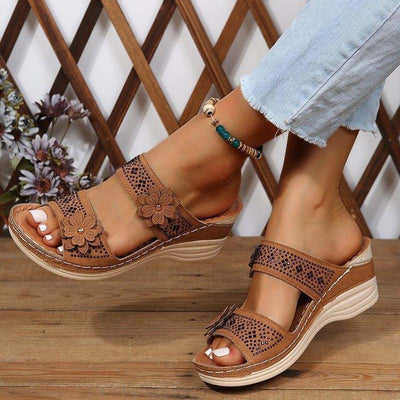 Vintage wedge sandals