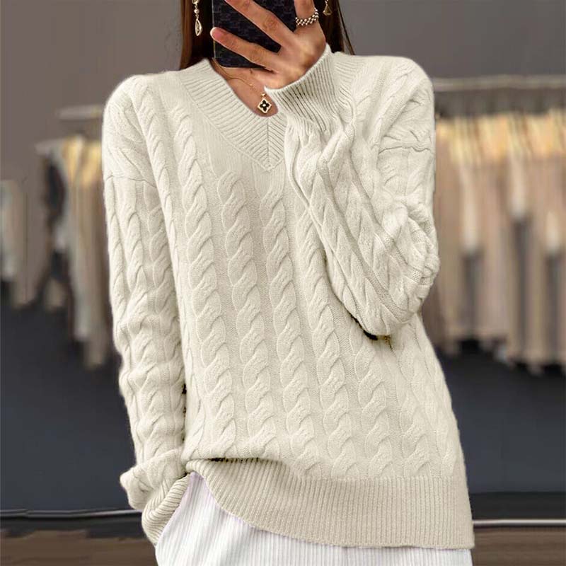 Casual Sweater with Cable Knit Pattern