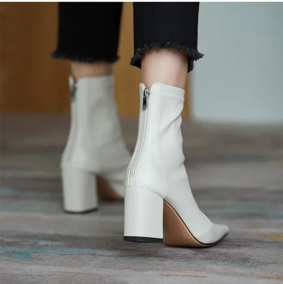Refina | Ankle Boots