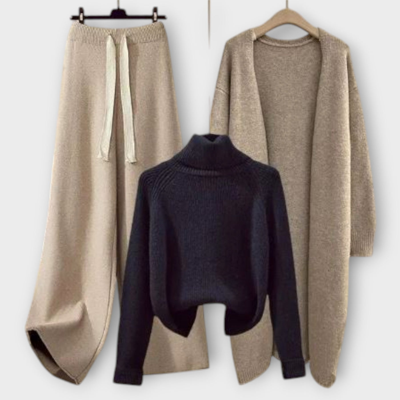 Bobbi | Three-Piece Knitwear Set