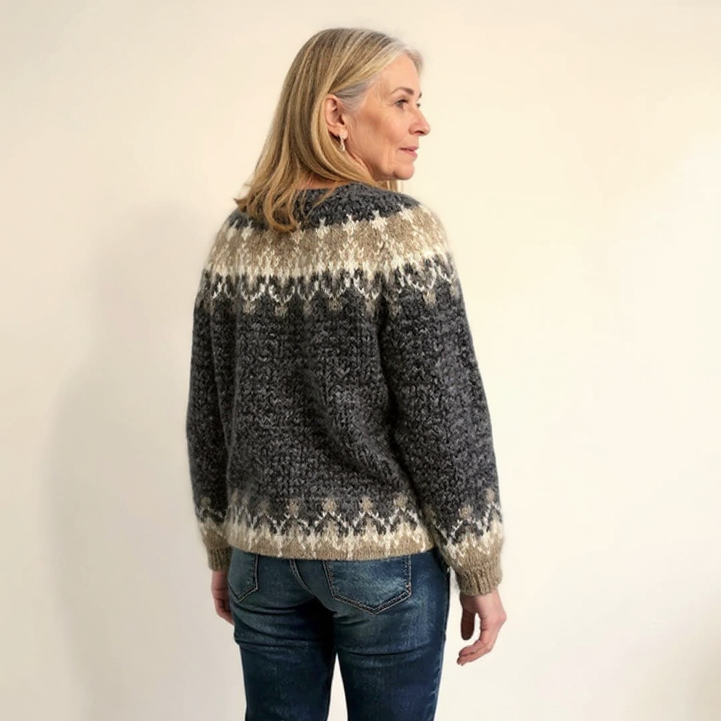 Samantha | Vintage Icelandic Sweaters