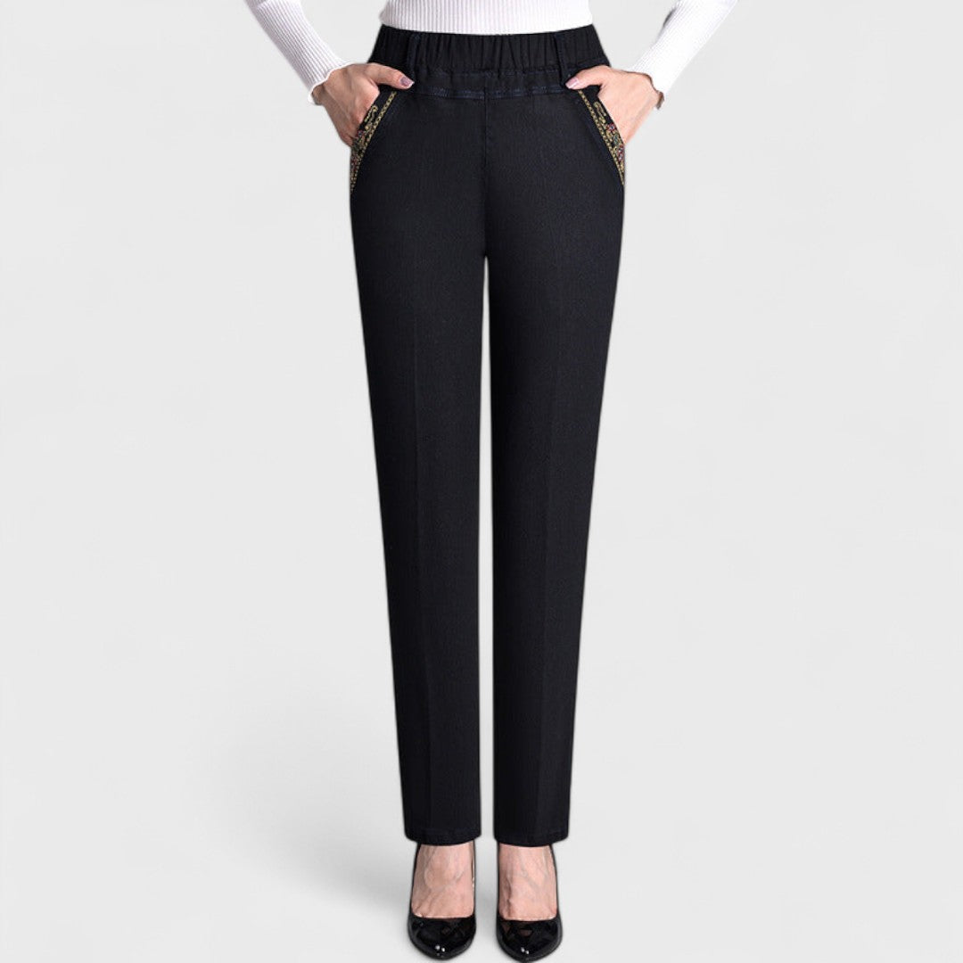 Maira | Women's jeans with side pockets and elastic waist