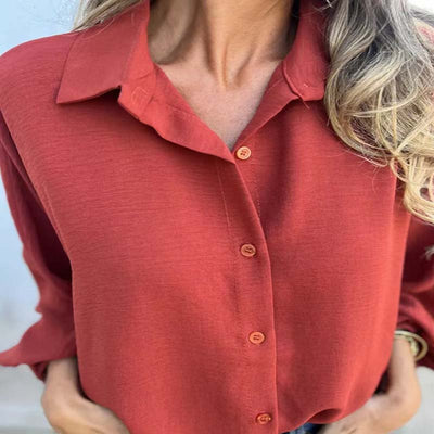 Isola | Elegant Button-Up Blouse