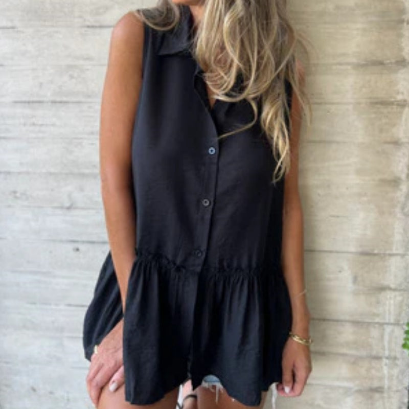 Aquira | Ruffle Buttoned Top